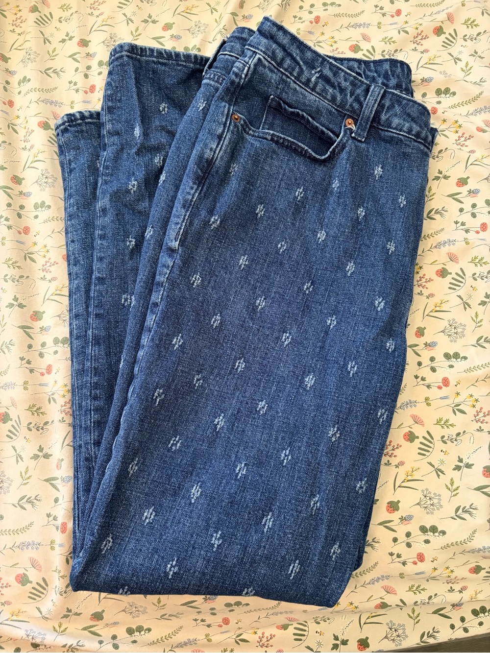 Old Navy Women's Dark Blue Extra High Rise Jeans